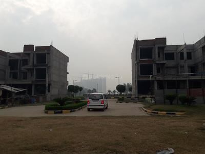 Project Image of 480.0 - 690.0 Sq.ft Studio Studio Apartment for buy in Supertech Golf Suites
