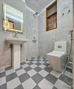 Project Image of 950.0 - 1555.0 Sq.ft 2 BHK Builder Floor for buy in Investors Luxury Floors