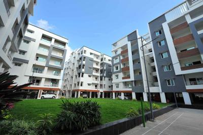 Project Image of 1285.0 - 2875.0 Sq.ft 2 BHK Apartment for buy in Aadya Capital Empire