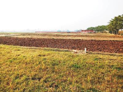 Project Image of 599.98 - 3000.01 Sq.ft Residential Plot Plot for buy in City Sapphire Park