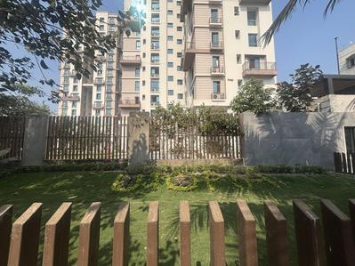 Project Image of 1048.0 - 2161.0 Sq.ft 2 BHK Apartment for buy in Shivom Utopia