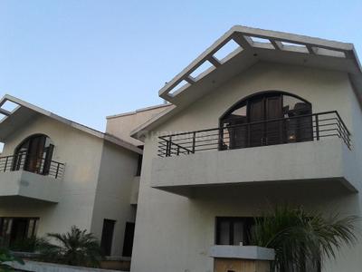 Project Image of 2000.0 - 2400.0 Sq.ft 3 BHK Villa for buy in Landmark Platinum Villas