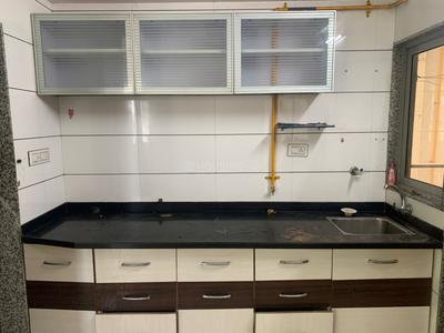 Kitchen Image of 1250 Sq.ft 3 BHK Apartment / Flat for rent in Dev Aashish Z Plus, Naroda Ahmedabad for Rs. 25000