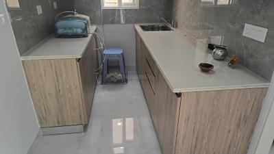 Kitchen Image of 1250 Sq.ft 3 BHK Builder Floor for rent in Signature Global City 37D 1, Sector 37D Gurgaon for Rs. 35000