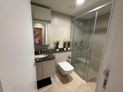 Image of 2350 Sq.ft 3.5 BHK Apartment / Flat for rent in DLF One Midtown, Karampura, New Delhi for Rs. 90000