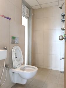 Common Bathroom Image of 1200 Sq.ft 3 BHK Apartment / Flat for rent in Godrej Emerald, Kasarvadavali Thane for Rs. 44498