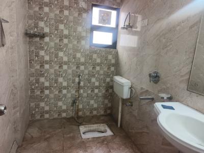 Image of 1123 Sq.ft 3 BHK Apartment / Flat for rent in CGEWHO Kendriya Vihar, Phi II, Greater Noida for Rs. 23100