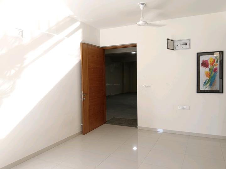1990 Sqft 3 BHK Flat for sale in Goyal Orchid Whitefield Makarba
