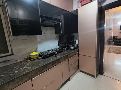 Kitchen Image of 1600 Sq.ft 3 BHK Apartment / Flat for rent in Kesar Garden Apartment, Sector 48 Noida for Rs. 35000