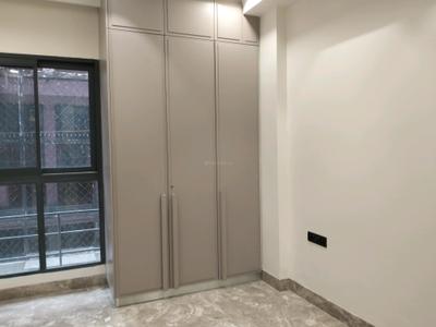 Bedroom Image of 2400 Sq.ft 4 BHK Builder Floor for sale in Pitampura New Delhi for Rs. 60000000