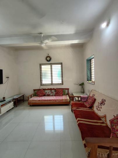 Falgun Ternament Main Image 1