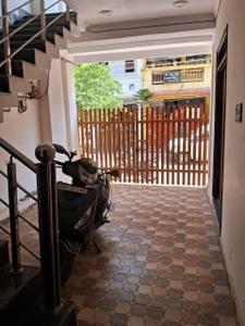 Image of 1250 Sq.ft 2 BHK Builder Floor for rent in Gomti Nagar, Lucknow for Rs. 18000