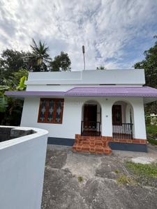 Image of 850 Sq.ft 2 BHK Independent House for rent in Karyavattom, Thiruvananthapuram for Rs. 13000
