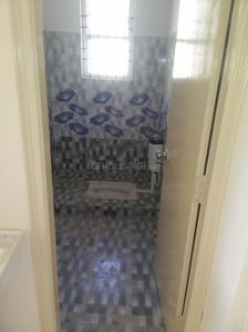 Bathroom Image of 1350 Sq.ft 3 BHK Apartment / Flat for sale in Bariatu Housing Colony Ranchi for Rs. 5500000