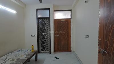 Bedroom Image of 400 Sq.ft 1 BHK Builder Floor for rent in Mayur Vihar Phase 1 New Delhi for Rs. 13000