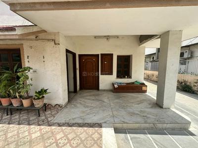 Image of 2700 Sq.ft 2 BHK Independent House for rent in Old Wadaj, Ahmedabad for Rs. 40000