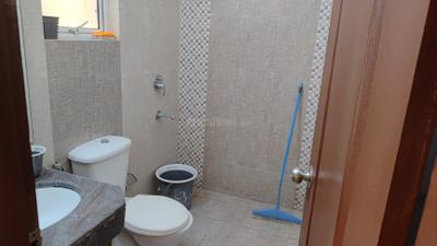 Image of 2250 Sq.ft 3 BHK Builder Floor for rent in Ansal Esencia Sector 67, Sector 67, Gurgaon for Rs. 33000
