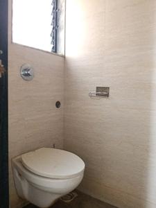 Common Bathroom Image of 650 Sq.ft 1 BHK Apartment / Flat for sale in Raunak Unnathi Woods Phase 3, Kasarvadavali Thane for Rs. 6300000