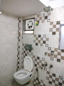 Common Bathroom One Image of 450 Sq.ft 1 BHK Apartment / Flat for sale in Sector 23B Dwarka New Delhi for Rs. 6950000
