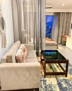 Living Room Image of 3750 Sq.ft 5 BHK Apartment / Flat for sale in Emaar Palm Gardens, Sector 83 Gurgaon for Rs. 45000000