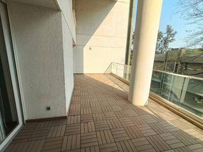 Balcony Image of 4650 Sq.ft 4.5 BHK Apartment / Flat for sale in Panchshil The Address, Sangamvadi Pune for Rs. 100000000