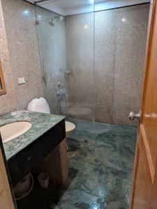 Bathroom Image of Queens Residency Co-Living PG in Sector 43, Gurgaon