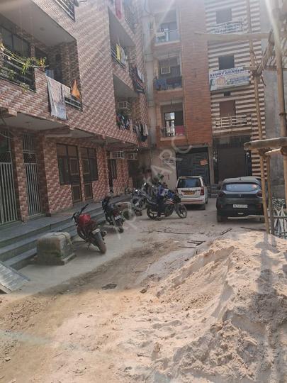 Raj Nagar, Loni Main Image 1
