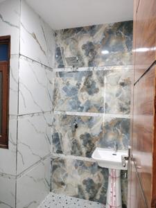 Common Bathroom Image of 1350 Sq.ft 3 BHK Apartment / Flat for sale in Deenpur New Delhi for Rs. 7000000