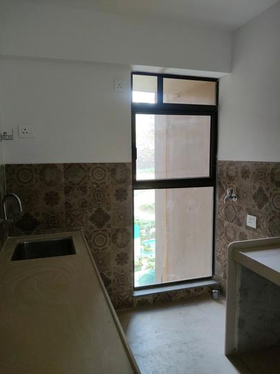 Hiranandani Castle Rock Main Image 1