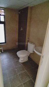 Bathroom Image of 2324 Sq.ft 4 BHK Apartment / Flat for sale in Casagrand First City, Sholinganallur Chennai for Rs. 18000001
