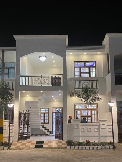 Vijay Nagar Main Image 1