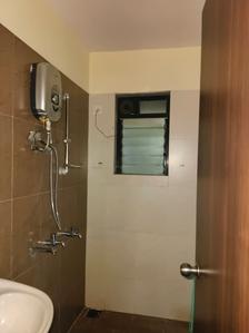 Common Bathroom Image of 608 Sq.ft 1 BHK Apartment / Flat for rent in Raunak City 2, Kalyan West Kalyan for Rs. 13000