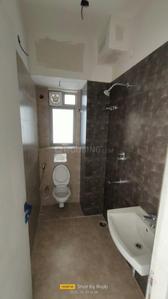 Bathroom Image of 904 Sq.ft 2 BHK Apartment / Flat for sale in Merlin 5th Avenue, Dhapa Kolkata for Rs. 12500000