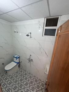 Bathroom Image of 900 Sq.ft 2 BHK Apartment / Flat for sale in MMD Harsh Residency, Sector 81 Noida for Rs. 4600000