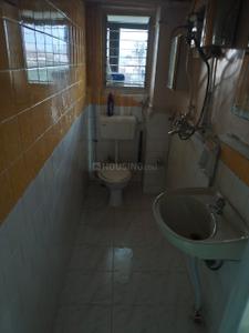 Bathroom Image of 950 Sq.ft 2 BHK Apartment / Flat for sale in Colaba Mumbai for Rs. 54500000