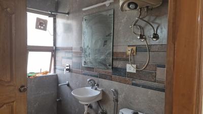 Image of 1800 Sq.ft 3 BHK Apartment / Flat for rent in Sector 23 Dwarka, New Delhi for Rs. 50000