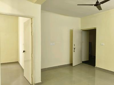 Living Room Image of 1300 Sq.ft 3 BHK Apartment / Flat for rent in Pyramid Infinity, Sector 70 Gurgaon for Rs. 26100