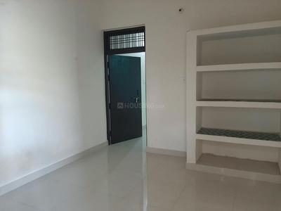 Bedroom Image of 800 Sq.ft 2 BHK Independent House for rent in Haibat Mau Mawaiya Lucknow for Rs. 6500