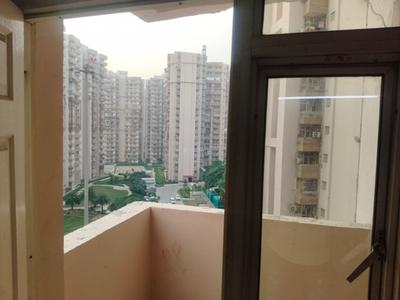 Balcony Image of 930 Sq.ft 2 BHK Apartment / Flat for rent in Supertech Cape Town, Sector 74 Noida for Rs. 28800