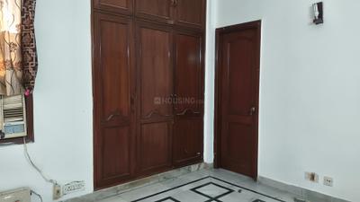 Bedroom Image of 1500 Sq.ft 2 BHK Builder Floor for rent in Shivalik New Delhi for Rs. 60000