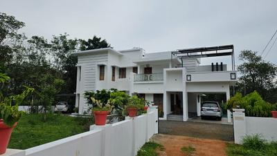 Image of 2500 Sq.ft 4 BHK Independent House for sale in Puthenkurish, Kochi for Rs. 15500000