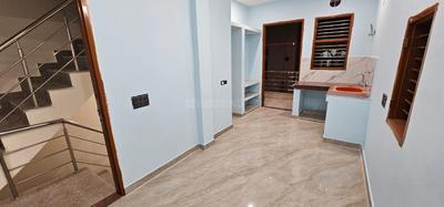 Image of 1400 Sq.ft 4 BHK Apartment / Flat for rent in Sector 13, Gurgaon for Rs. 28000