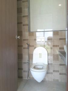 Bedroom One Image of 900 Sq.ft 2 BHK Apartment / Flat for rent in Lodha Splendora, Kasarvadavali Thane for Rs. 28000