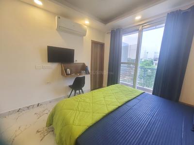 1 RK Independent Builder Floor