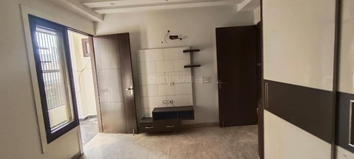 Karkardooma Bedroom 1