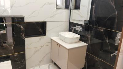 Image of 1400 Sq.ft 2 BHK Apartment / Flat for sale in Nav Kairali Apartments, Sector 3 Dwarka, New Delhi for Rs. 20500000