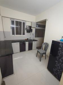 Kitchen Image of 1050 Sq.ft 2 BHK Apartment / Flat for rent in Shekhar Maple Woods, Nipania Indore for Rs. 30000