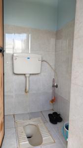 Bathroom Image of 1100 Sq.ft 2 BHK Builder Floor for rent in Sahyadri Nagar Belagavi for Rs. 10000
