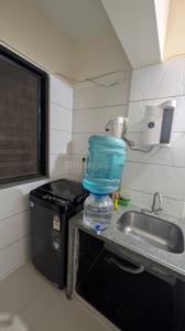 Kitchen Image of 813 Sq.ft 2 BHK Apartment / Flat for rent in Mainland Camelot Royale, Viman Nagar Pune for Rs. 55000