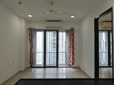 Living Room Image of 600 Sq.ft 1 BHK Apartment / Flat for sale in Lodha New Cuffe Parade, Sion Mumbai for Rs. 17500000